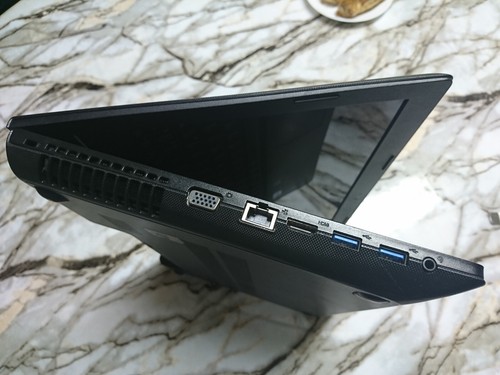 NOTEBOOK LENOVO IDEAPAD SLIM 3 15AMN8 RYZEN 5 7520U | 512GB 8GB | 15.6P FHD | W11 | FROST BLUE | FHD CAM
